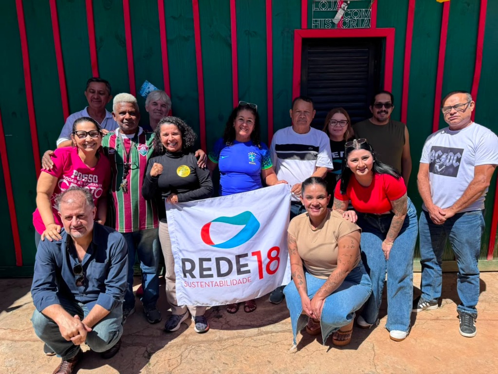 Visita do Coletivo à Loja de História e Memória de Ceilândia