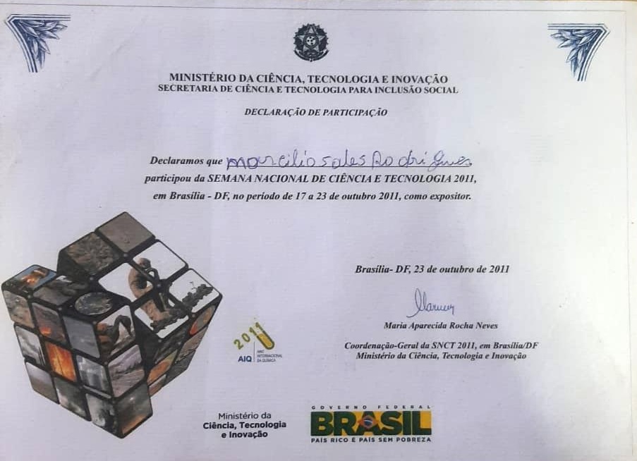 Marcílio Sales Rodrigues em ação comunitária de economia solidária no Sol Nascente