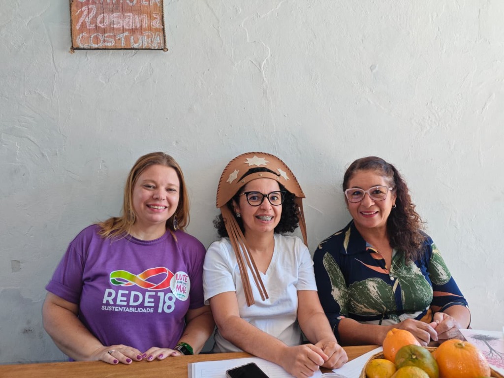 Trio de advogadas do Coletivo Nossa Gente: Dra. Bartíria, Dra. Germana e Dra. Enilde
